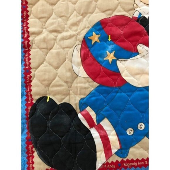 Handmade Raggedy Ann and Andy Wall Baby Blanket Hanging Art Sz 33"x43” #720 - Picture 4 of 5